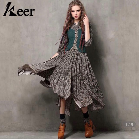 Keer Qiaowa Dresses & Skirts - Keer Qiaowa Bohemian Vintage Print Peasant Dress